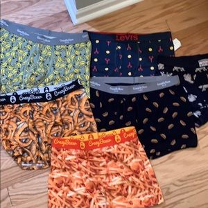 REDUCED Assorted funny men’s XL boxer briefs 6)